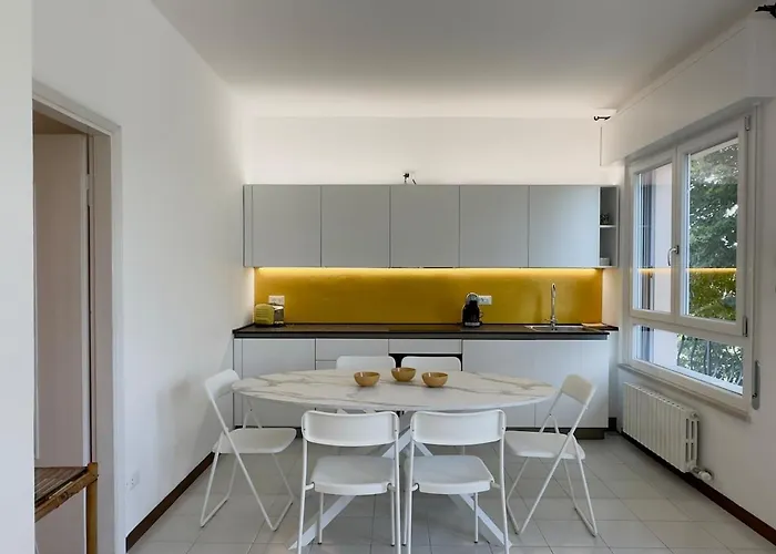 For 5 People With Garden And Private Parking Διαμέρισμα Μπαρντολίνο